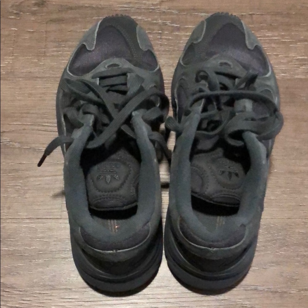 Adidas yung 1